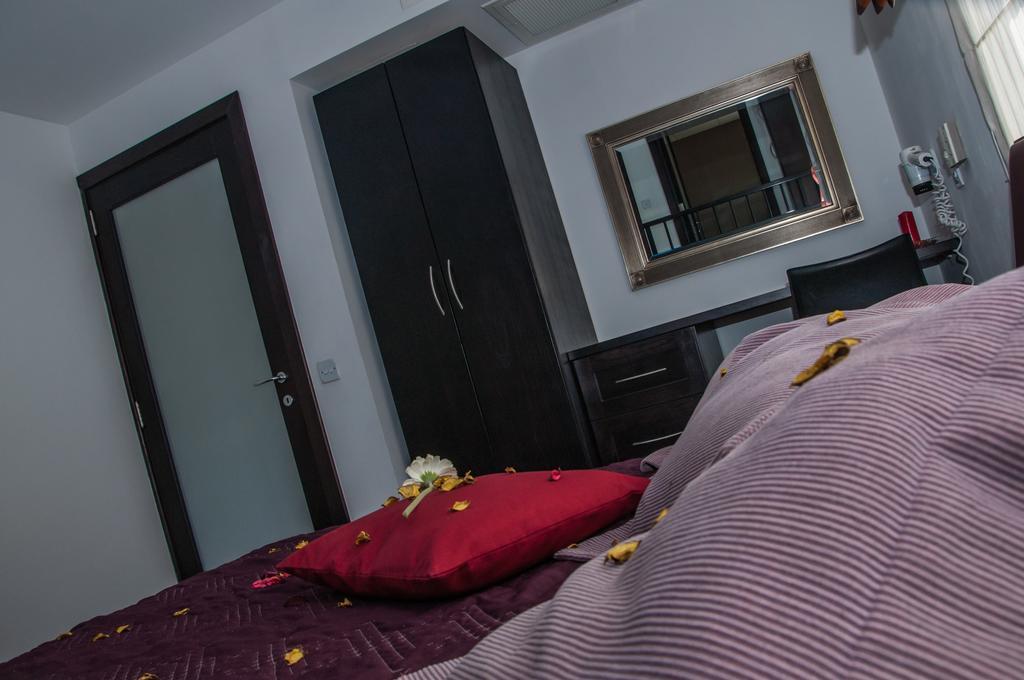 Aparthotel Club Salina Wharf Qawra Pokoj fotografie